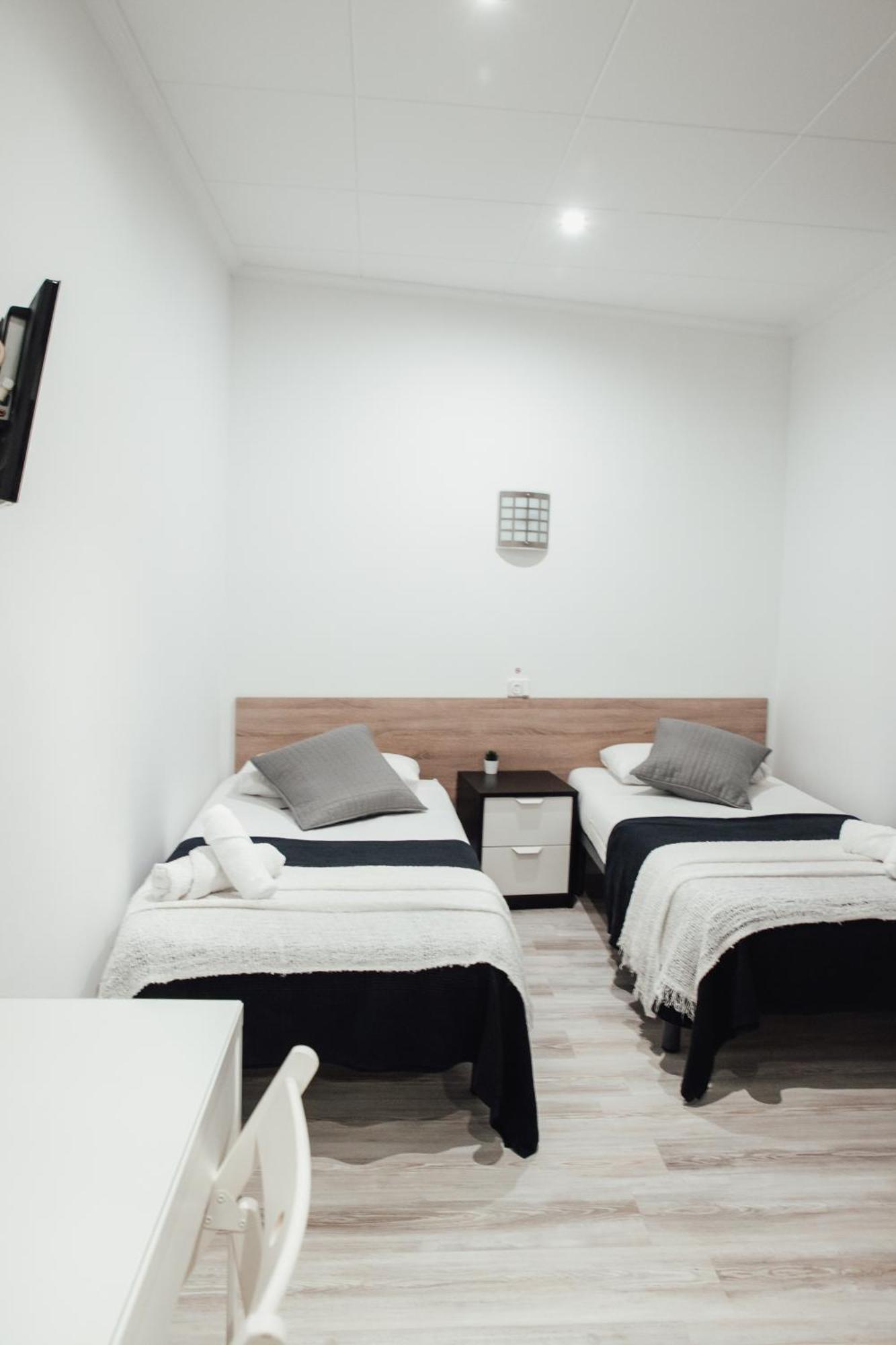 巴塞罗那 鲁塔弗朗西亚旅馆酒店 外观 照片